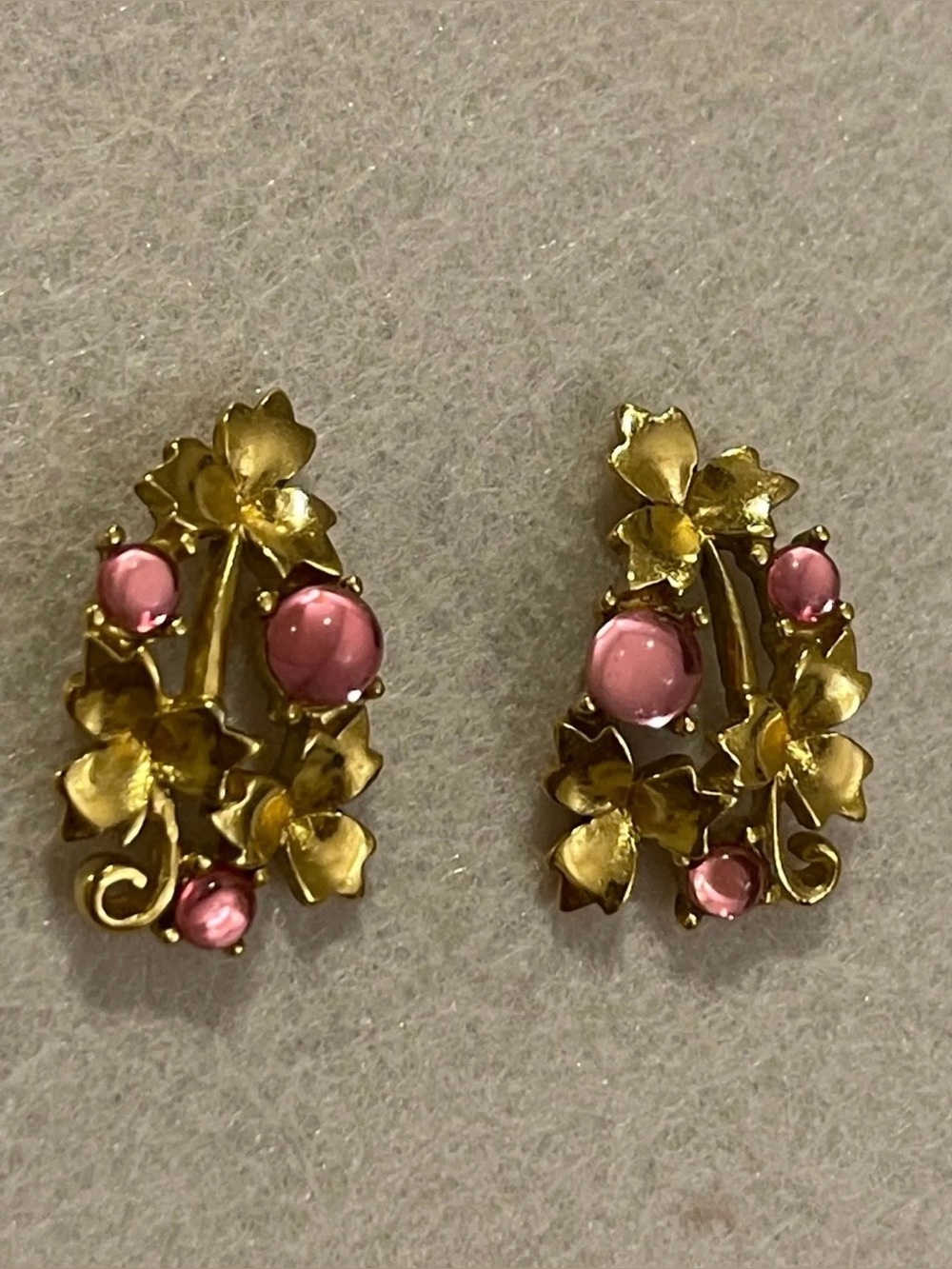 Vintage Trifari Gold tone  Pink Jelly Earrings